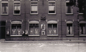 E 31. Het bekladde postkantoor in de oorlog 1944